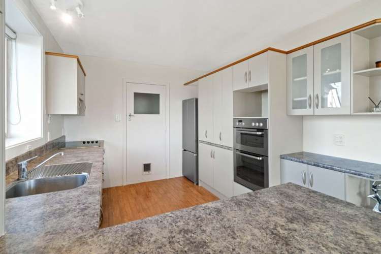 10 Seymour Street Hornby_10