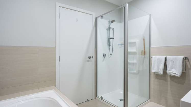 65 Glidepath Road Hobsonville_17