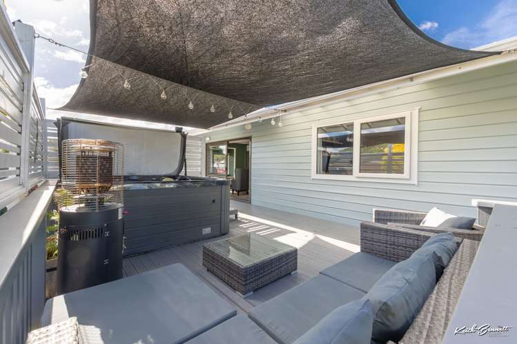 19 Turon Crescent Totara Park_16