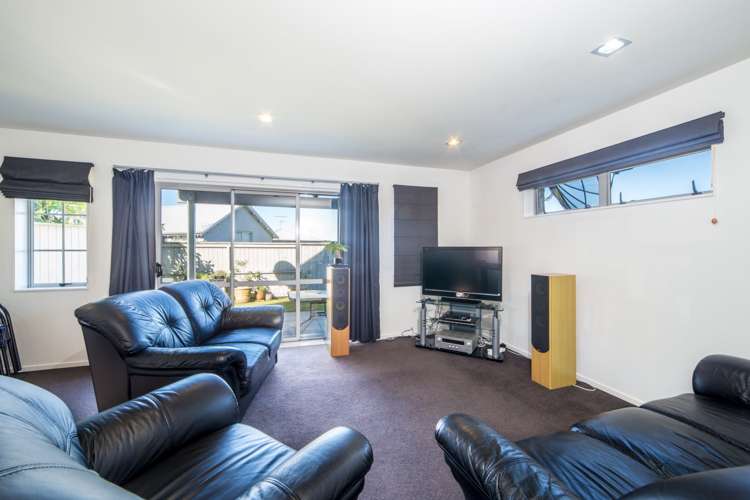 16/9 Georgia Terrace Albany_9