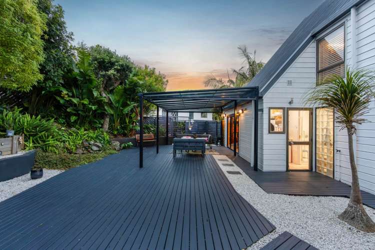 7 Jeanette Place Mairangi Bay_7