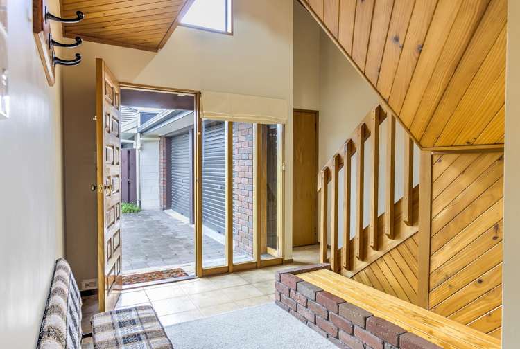 14 Cooper Place Chedworth_1