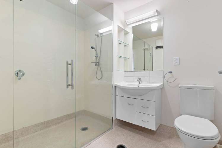 207/21B Swanson Road Henderson_10