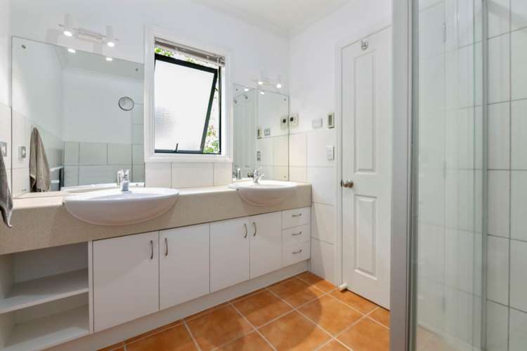 44 Parkwood Crescent Gulf Harbour_12