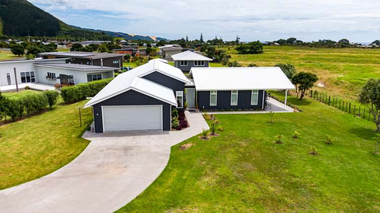35 Kokopu Street Ahipara_26