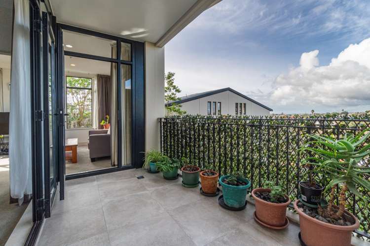 2F/38 James Cook Crescent_4