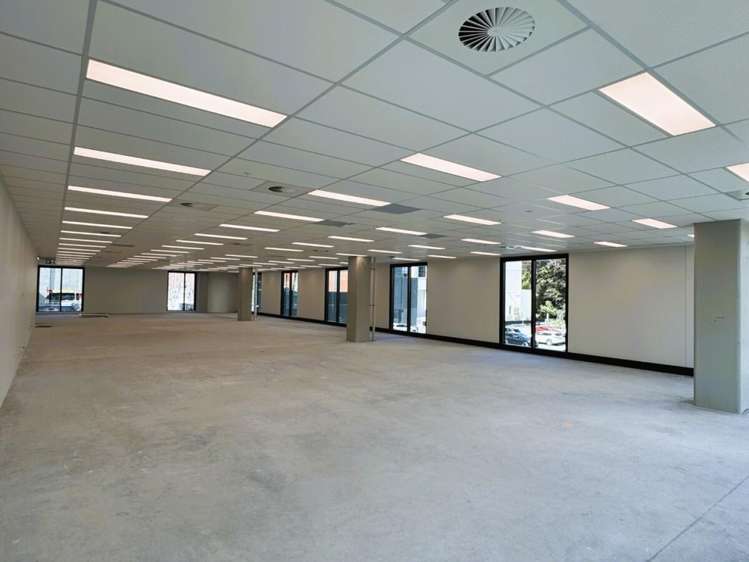 33 Cathedral Square City Centre_6