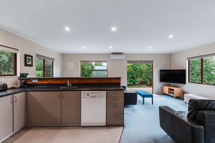 17 Te Waaka Terrace Kuratau_9