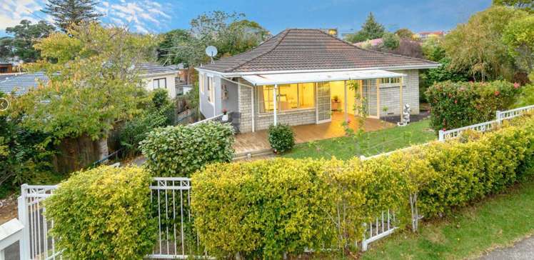 1/27 Parkhill Road_0