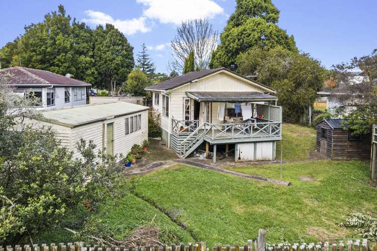 69 Riverpark Crescent Henderson_10