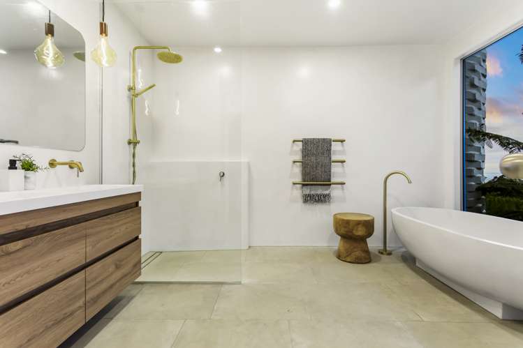 70 Scenic Drive Titirangi_23