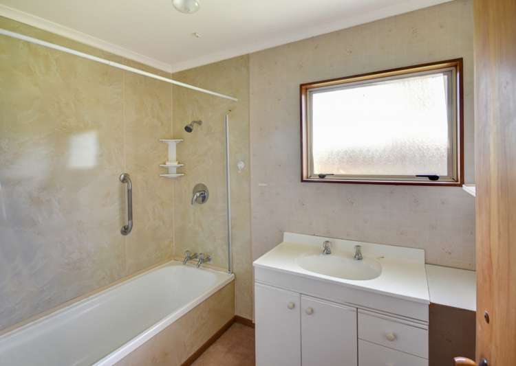 20 Bayne Terrace Macandrew Bay_13