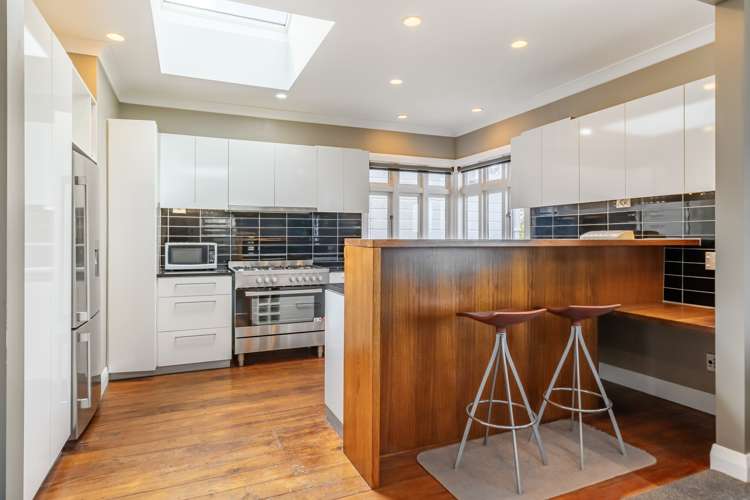 9 Mckenzie Terrace Te Aro_1