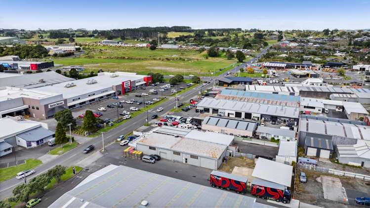 10 Smart Road Waiwhakaiho_17