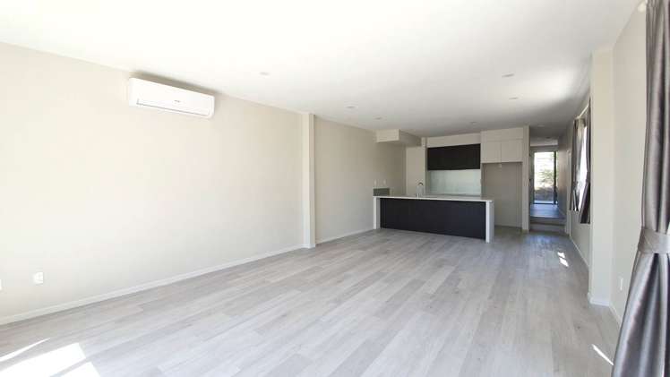 246 Queens Road Panmure_8