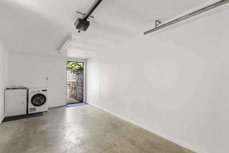 6 Futuna Close Karori_21