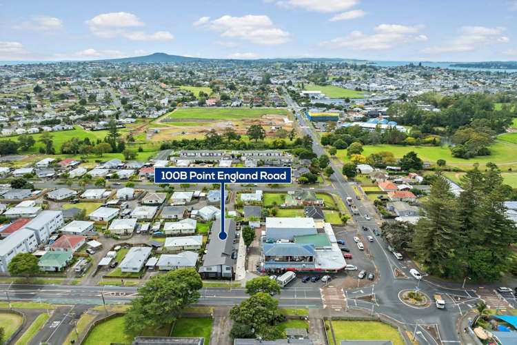 100B Point England Road Pt England_20