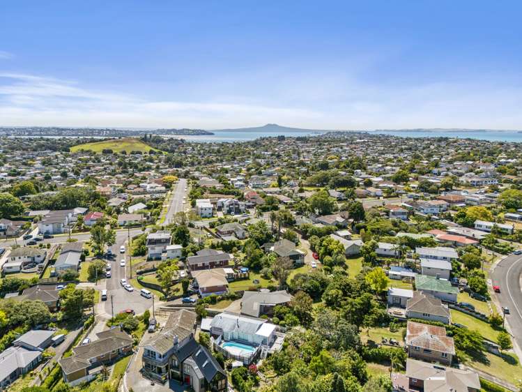 6 Dell Way Bucklands Beach_60