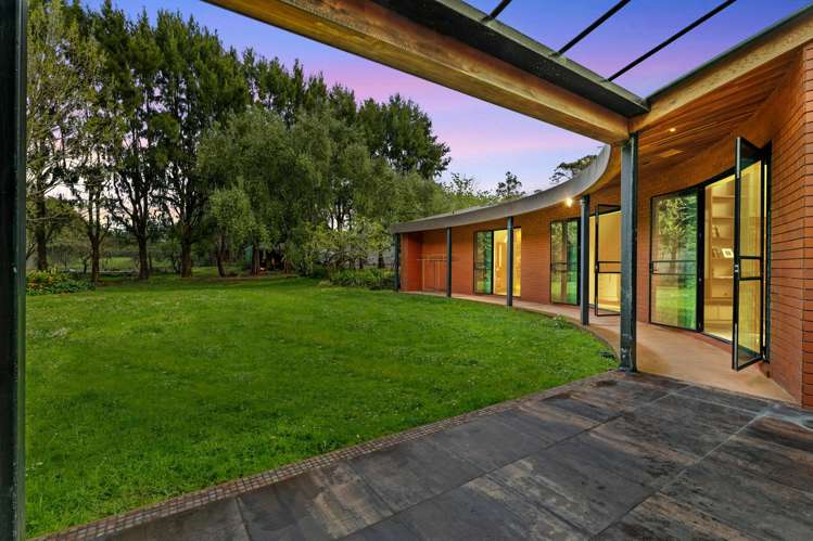 303 Matua Road_2