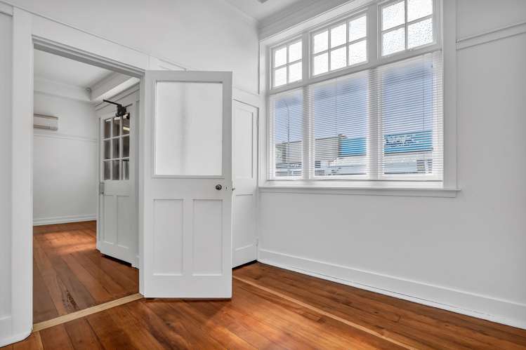 175 + 175A High Street Eltham_31