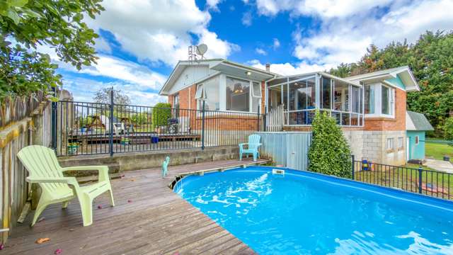 Two titles, space, views and potential!