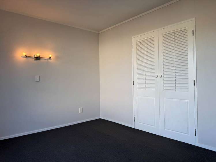 Royal Road Massey_14