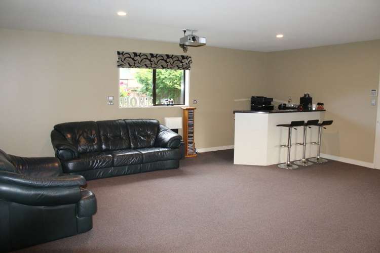 68 Lane Street Allenton_17