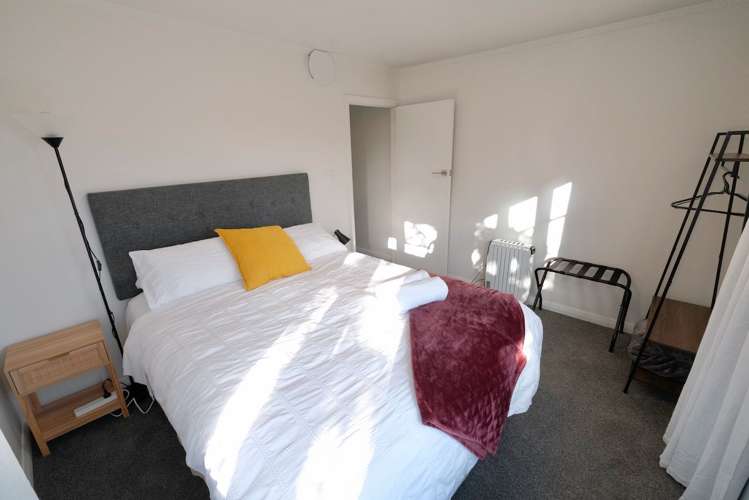 248 Fox Street Hamilton East_15