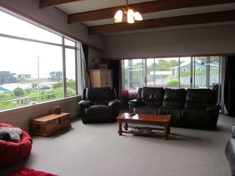 2 James Street Riverton_11