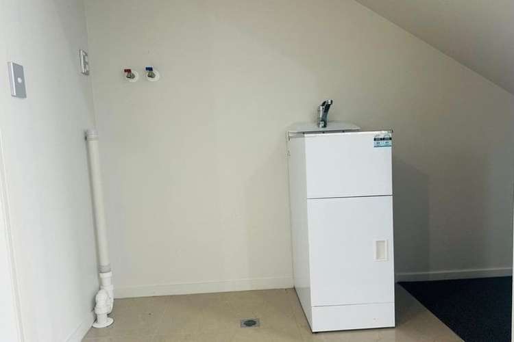 2/8 Kerrs Road Wiri_8