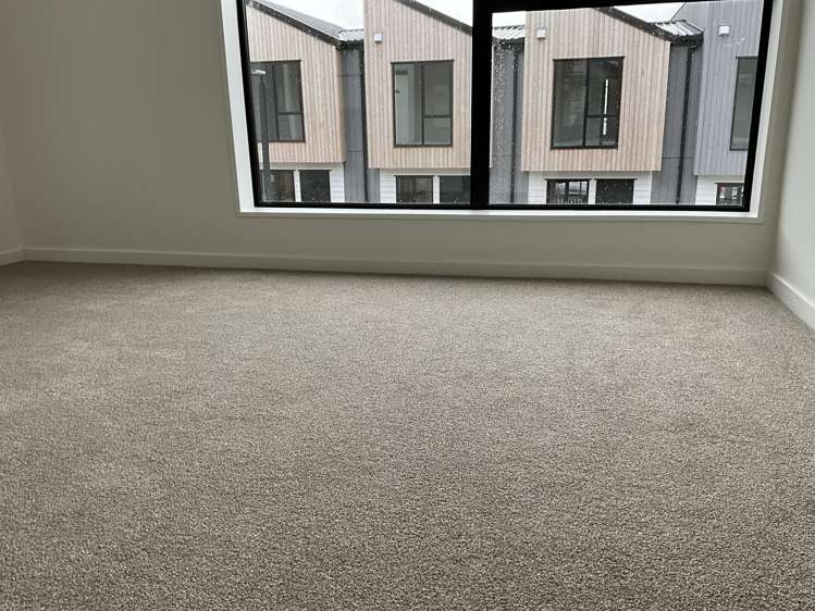 24 Waipuhinui Way Wiri_6