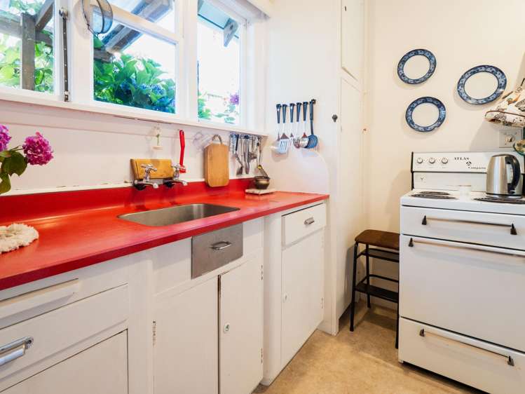 4 Watson Street Akaroa_23