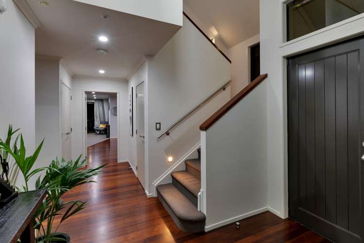 98B Western Hills Drive Kensington_36