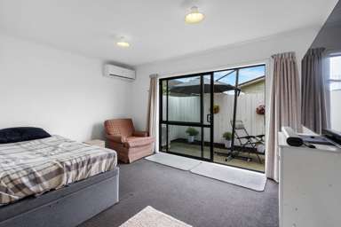 2/2 Paterson Street_3