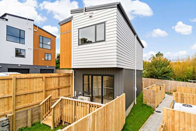 5/300 Great North Road Henderson_1