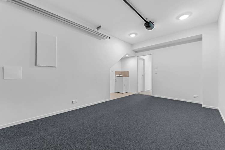 46 Whimbrel Road Flat Bush_16