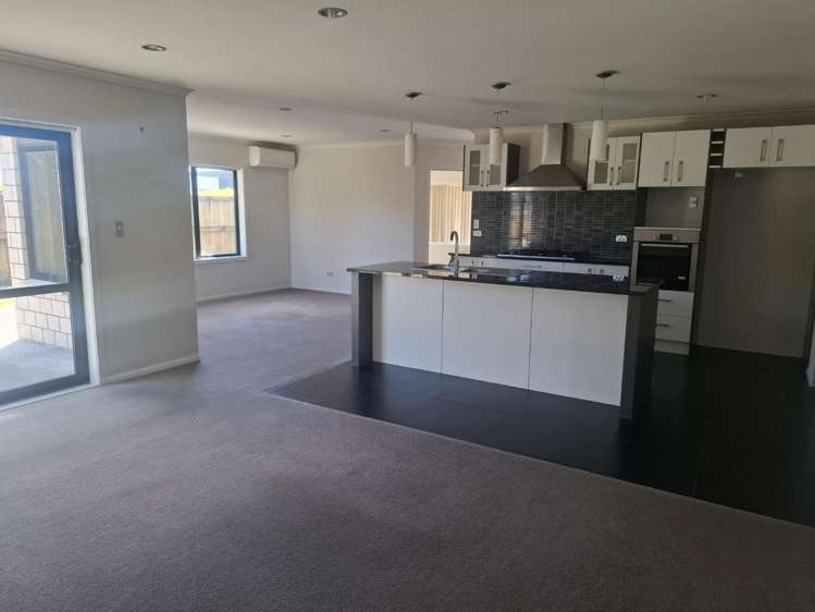 17 Ihimaera Terrace 1093_8