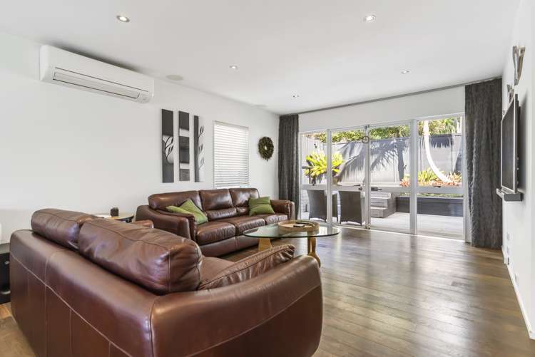 55a Godden Crescent Mission Bay_10