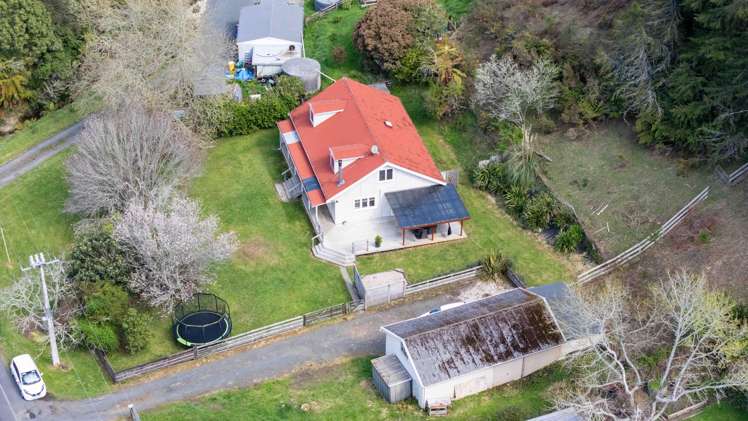 927 Waingaro Road Glen Massey_35