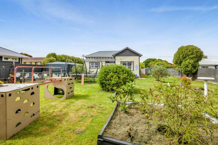 77 Ngatai Street Manaia_24