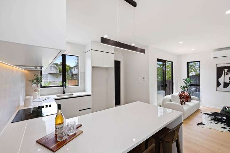 Lots 1-5/13 Meadway Sunnyhills_11