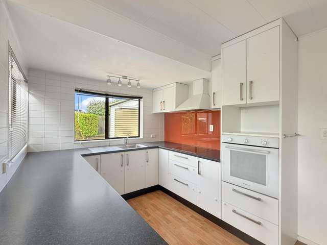5 Freyberg Place 11139_1