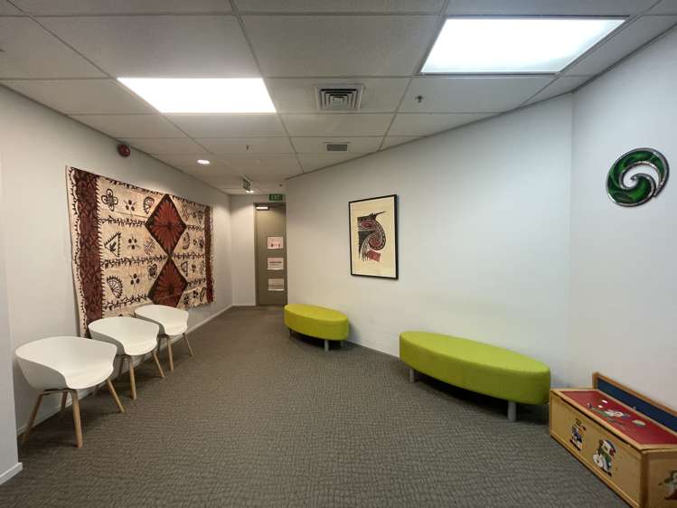 2 Osterley Way Manukau City_9