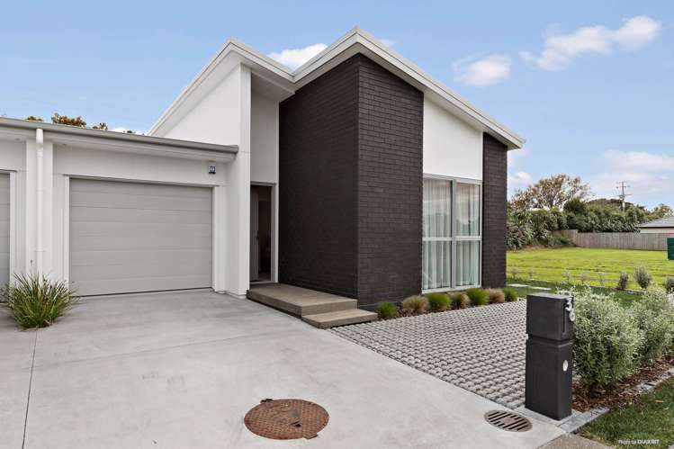 36 Metoriti Crescent Paerata_9