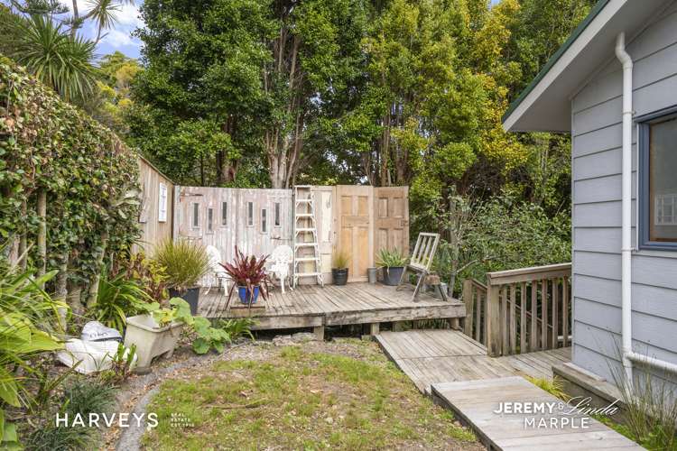 12 Highland Avenue Titirangi_19
