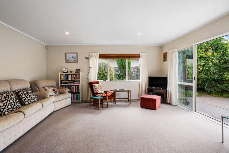 2/122a Selwyn Street_2