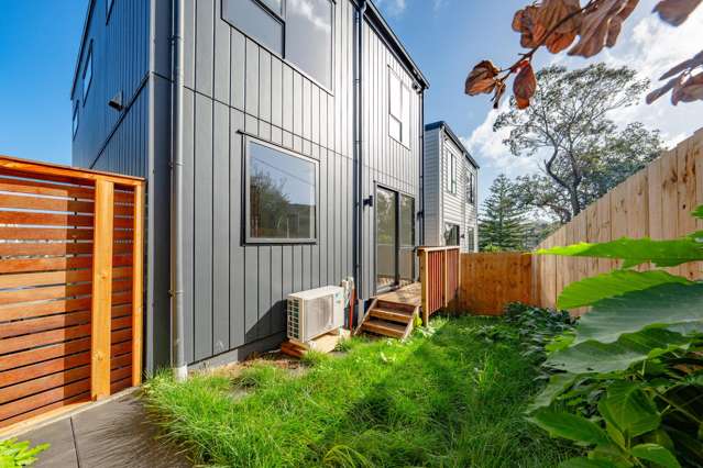 4/36 William Souter Street Forrest Hill_4