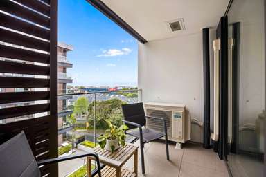 208/9 Madeira Lane_3