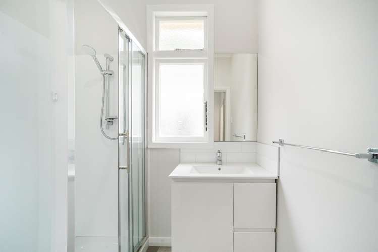 193 Ferguson Street West End_13