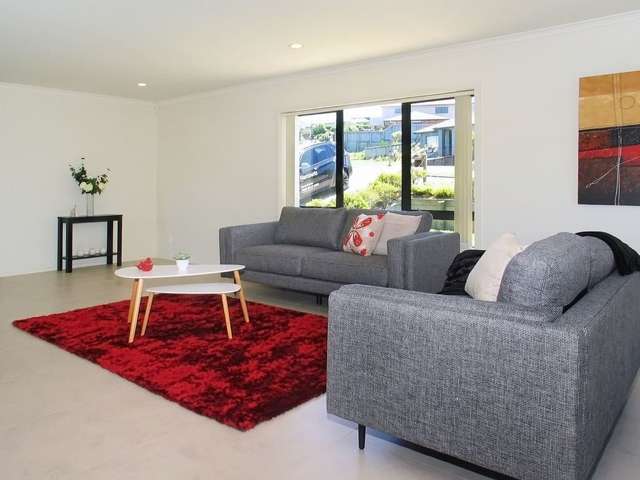 93 Te Puia Drive Aotea_4